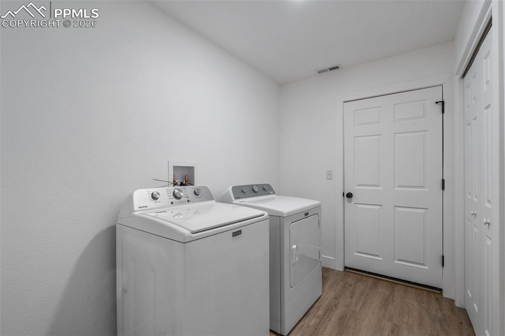 Image 28 of 29: Laundry