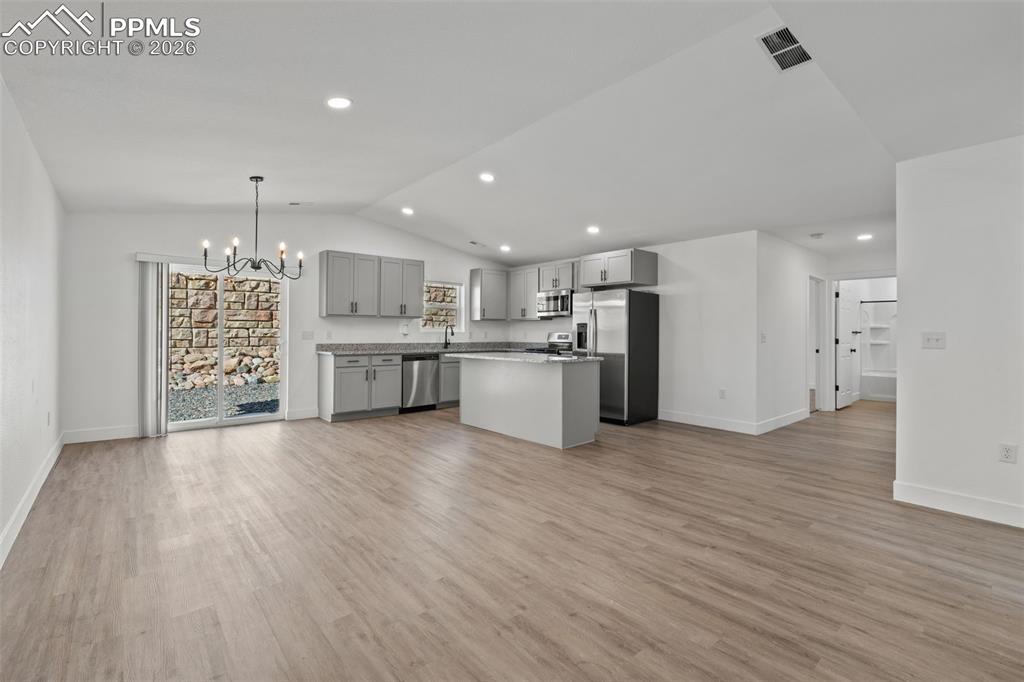 Image 3 of 29: Kitchen