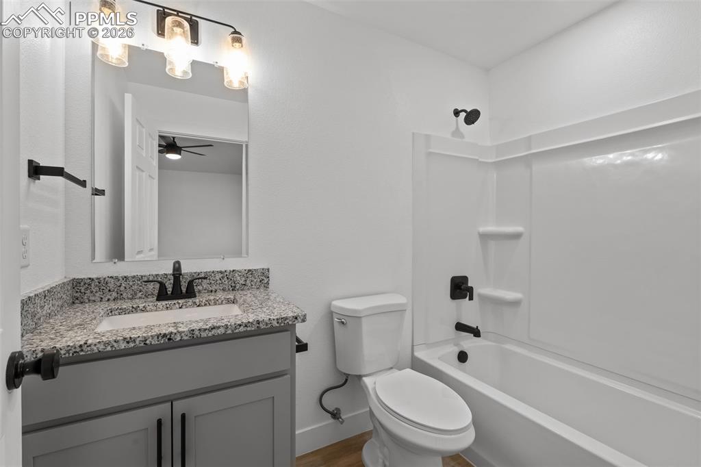 Image 5 of 29: Bathroom