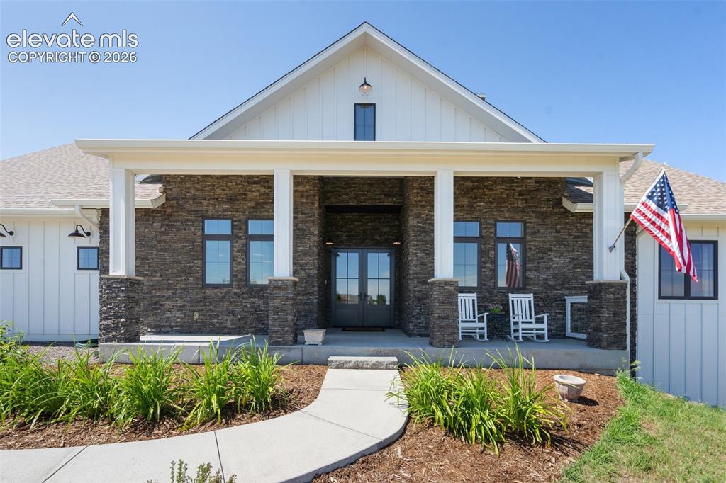 Image 1 of 36: Front of Structure