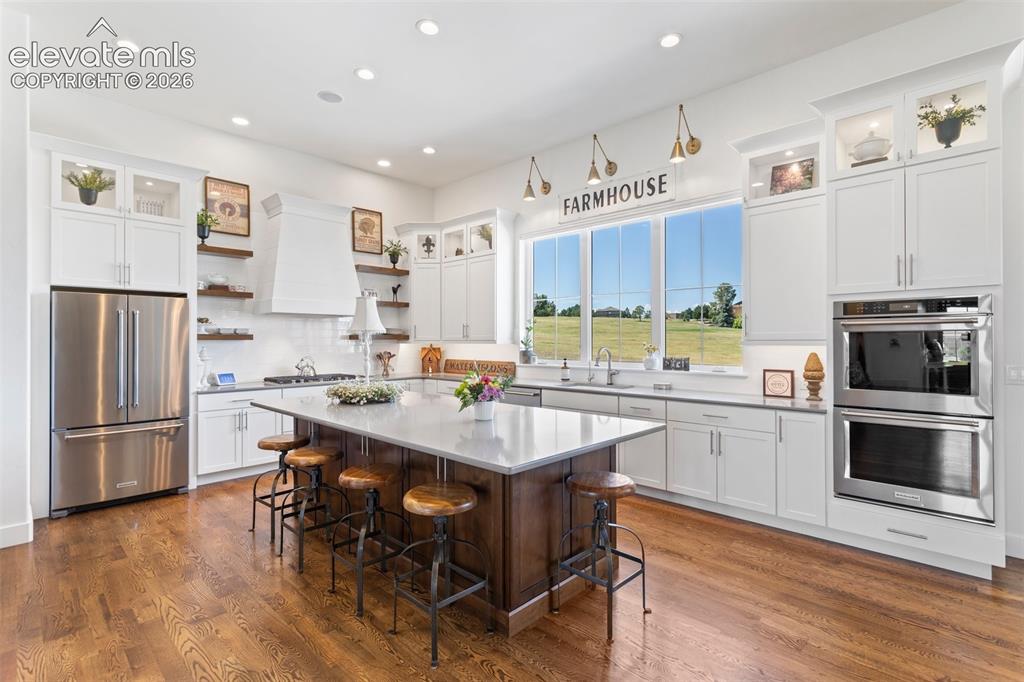 Image 8 of 36: Kitchen