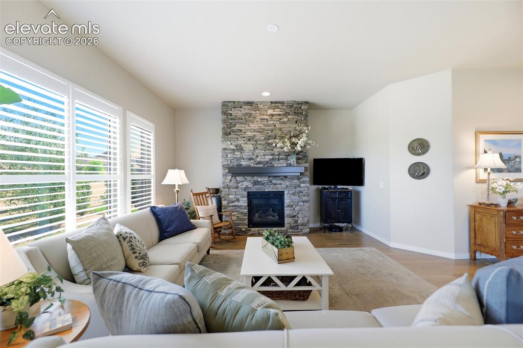 Image 12 of 49: Living Room