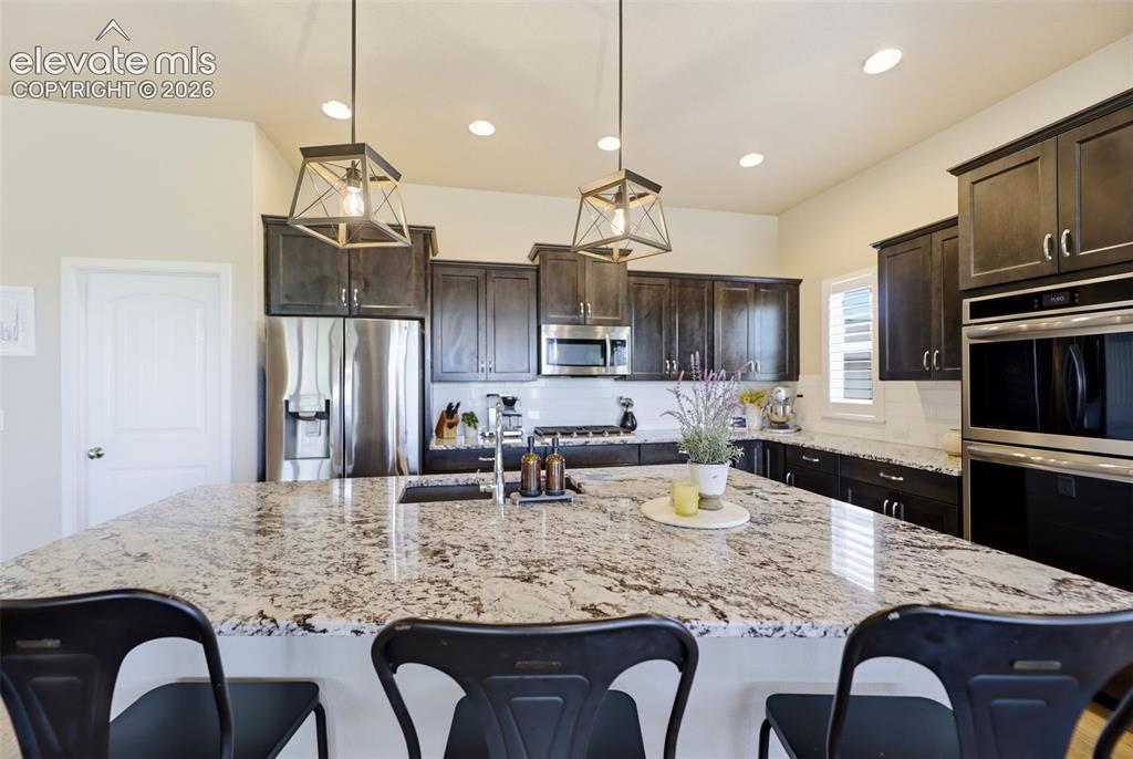 Image 5 of 49: Kitchen