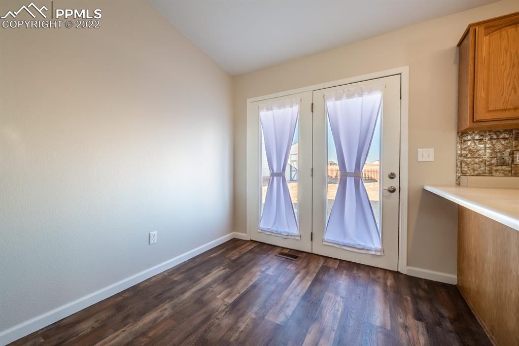 Listing 2857940, Image 11 of 36