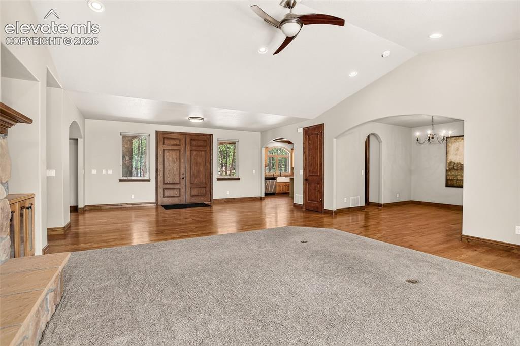 Image 6 of 48: Dining room on the right