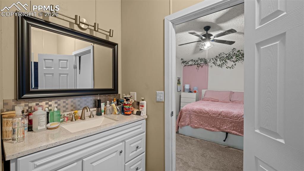 Image 23 of 35: Master Bathroom