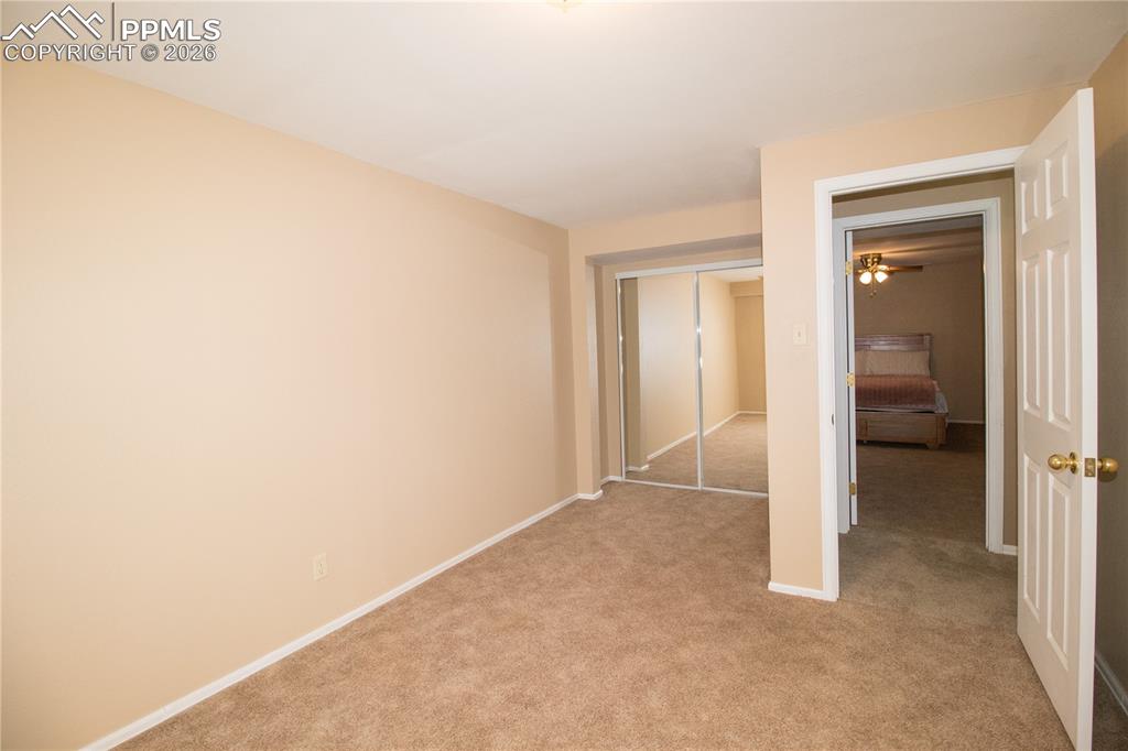 Image 41 of 44: Bedroom