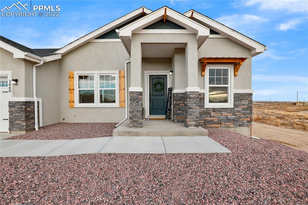 Listing 2866801, Image 2 of 43