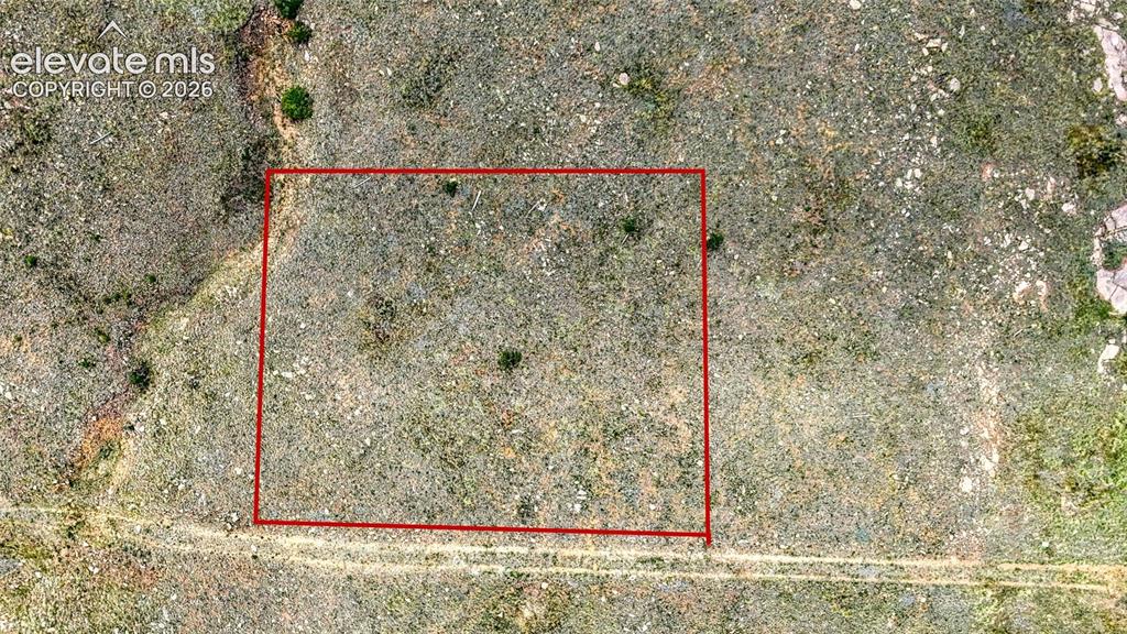 Image 4 of 22: Property lines are approximate and not a survey