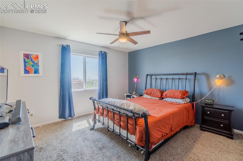 Image 15 of 22: Master Bedroom
