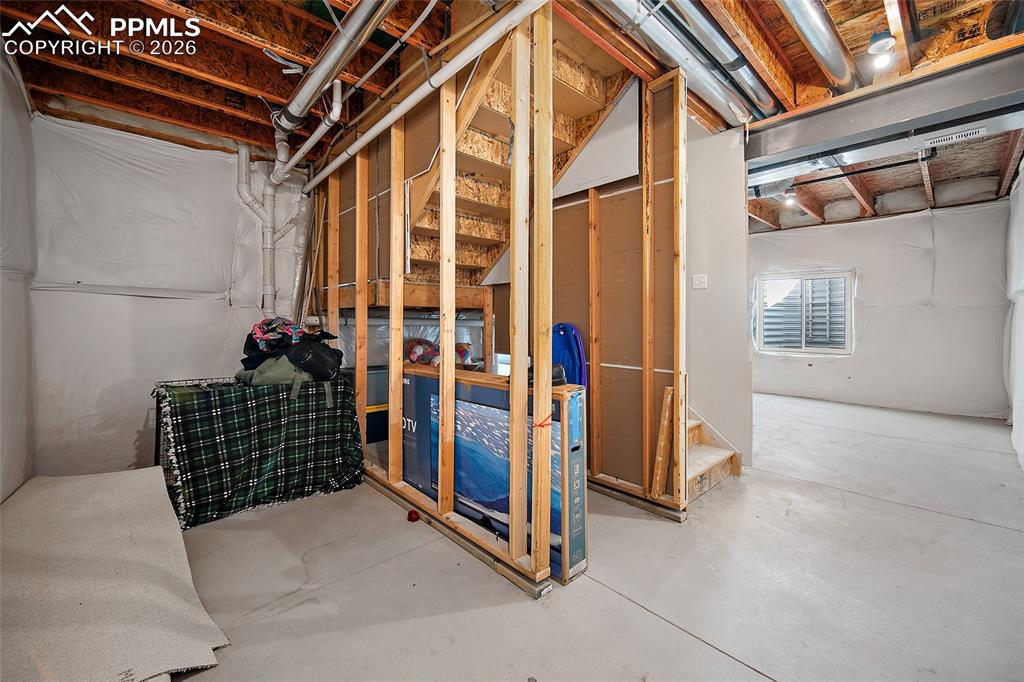 Image 27 of 35: Basement