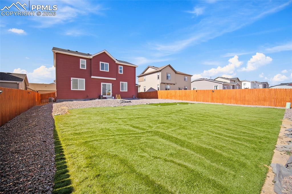 Image 31 of 35: Back of Structure