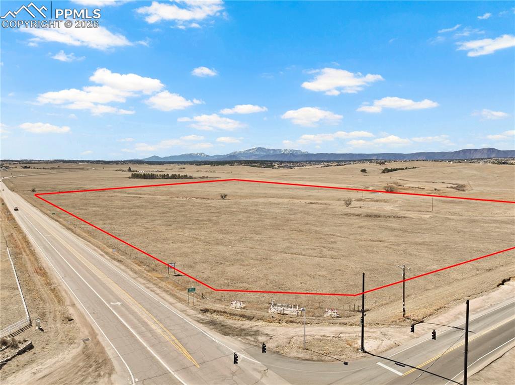 Image 3 of 19: Property Lines are Approximate and not a survey