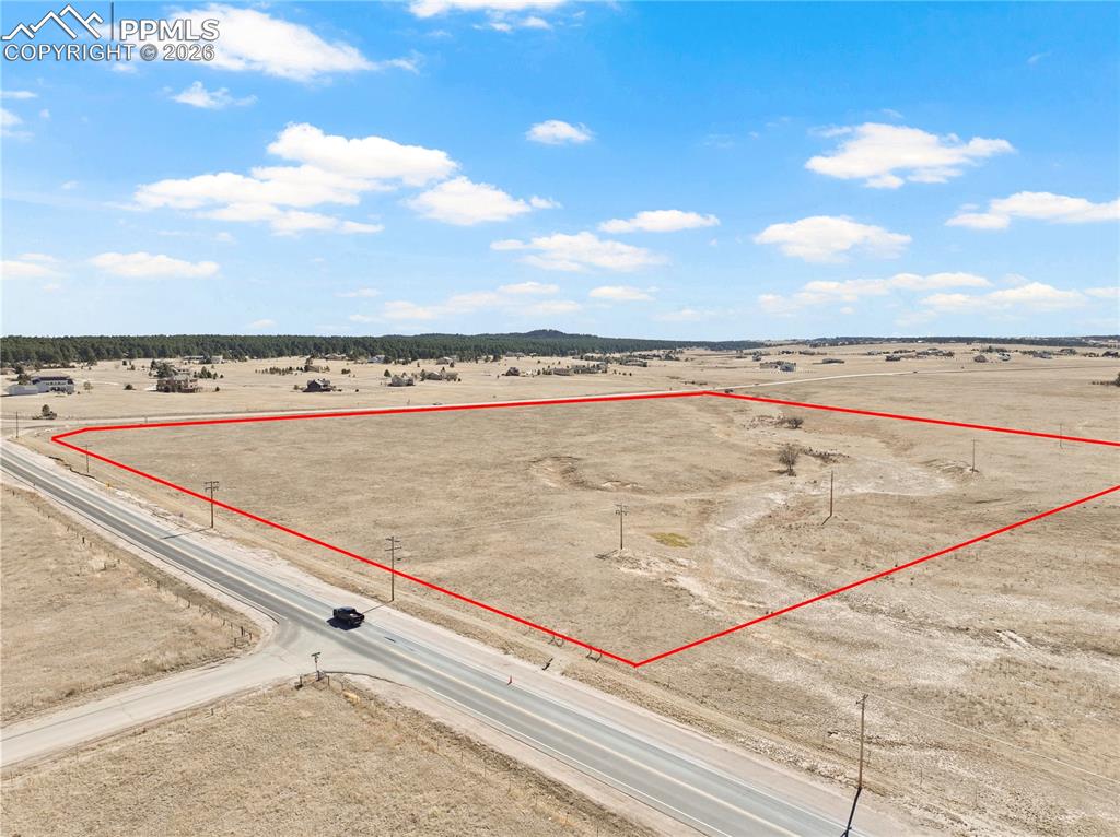 Image 8 of 19: Property Lines are Approximate and not a survey