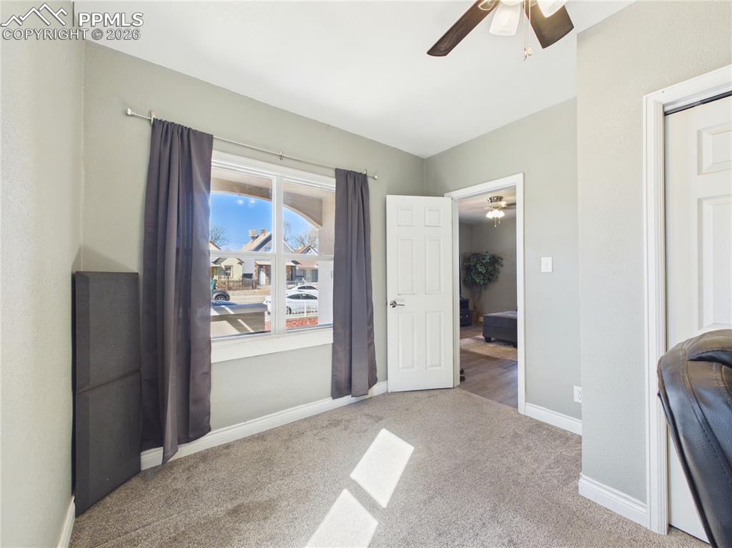 Image 22 of 32: Bedroom