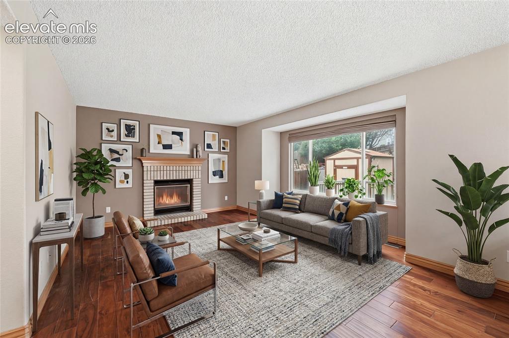 Image 12 of 50: Virtual staging