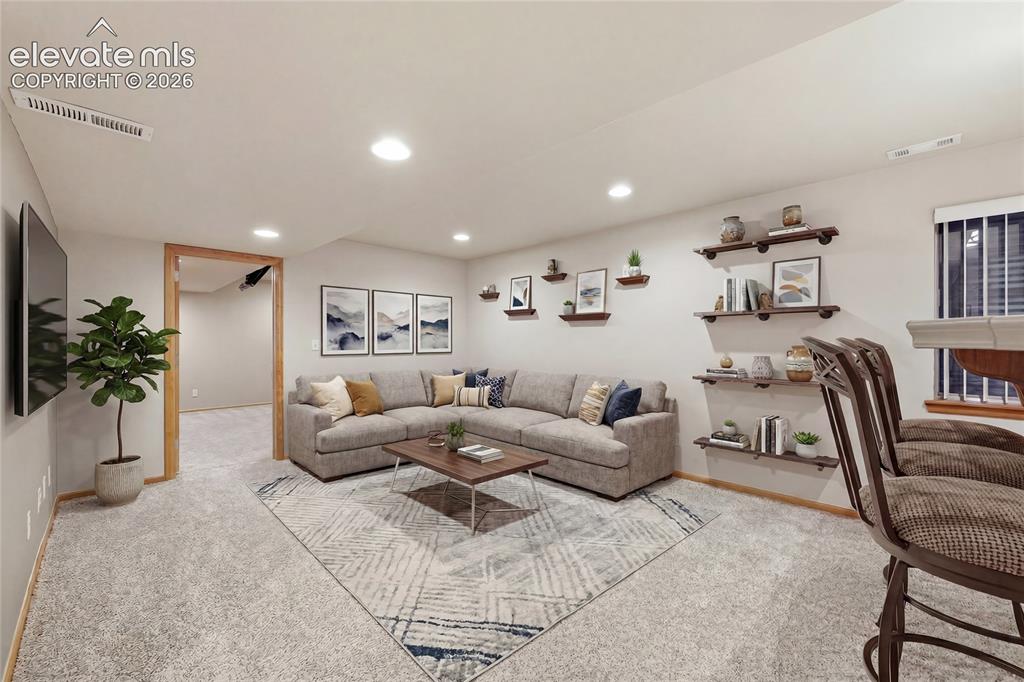 Image 28 of 50: Virtual staging