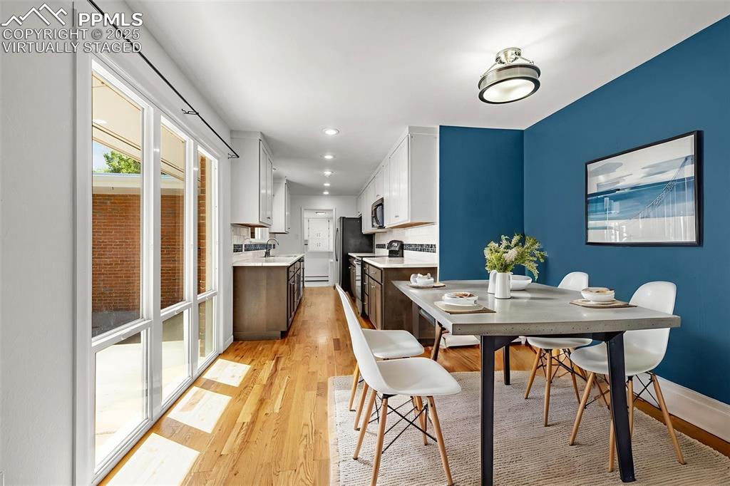 Image 12 of 39: Virtually staged