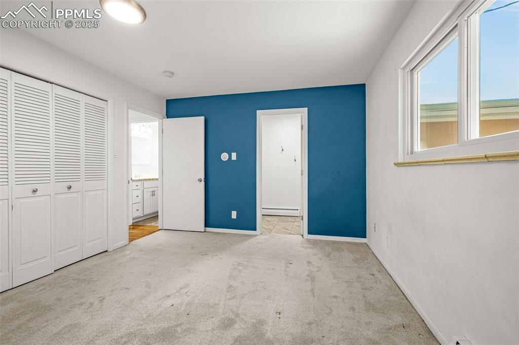 Image 26 of 39: Bedroom