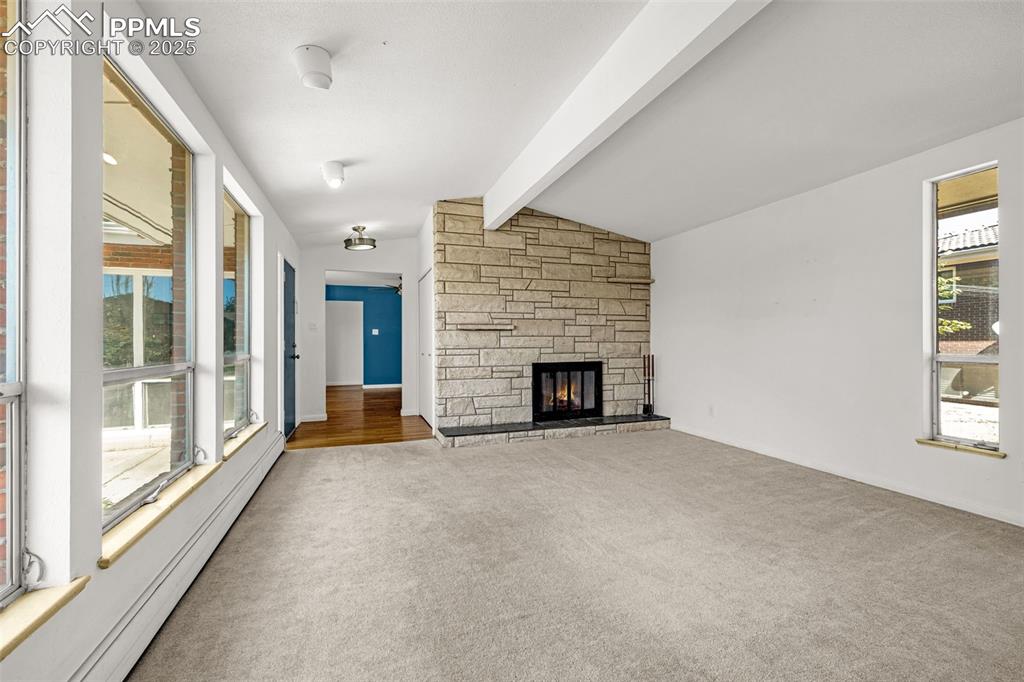 Image 7 of 39: Living Room