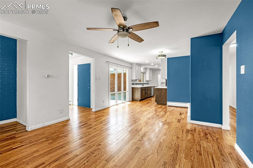 Image 9 of 39: Dining Room