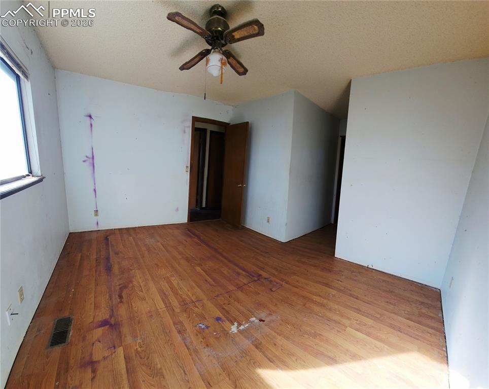 Image 8 of 23: Primary bedroom - view 2