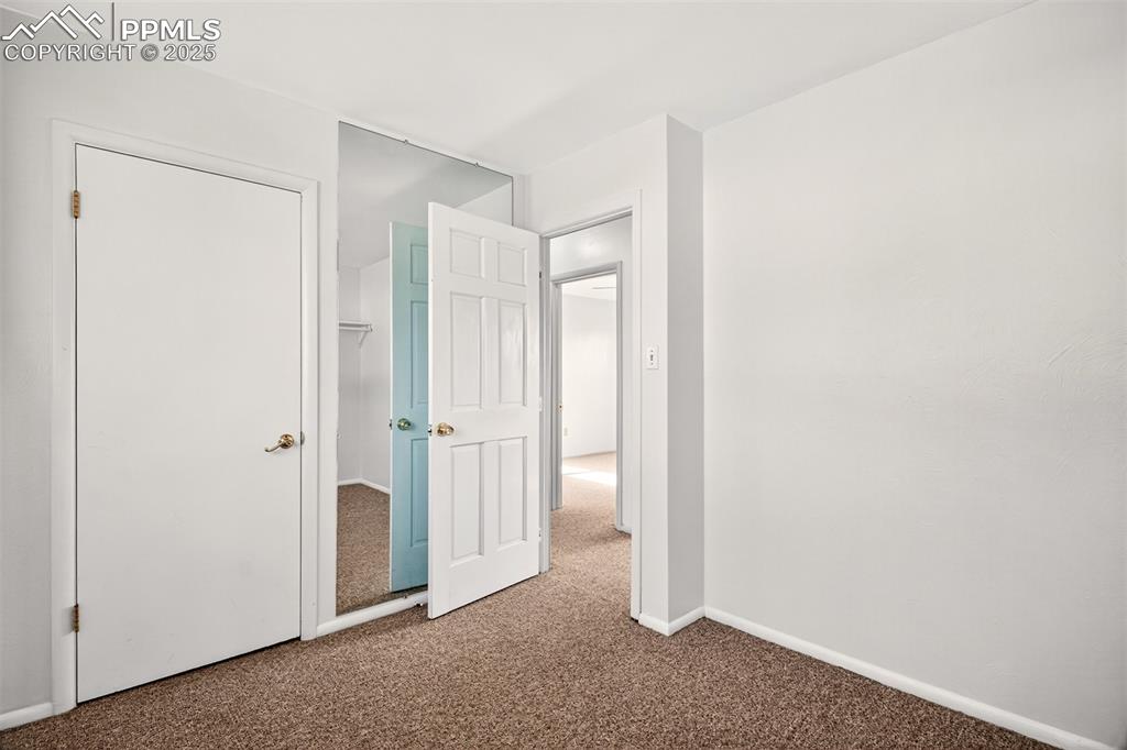 Image 10 of 21: Main Level Bedroom #2