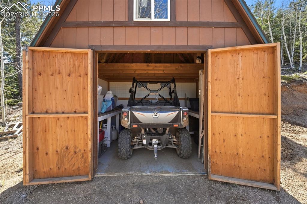 Image 32 of 50: Out Buildings