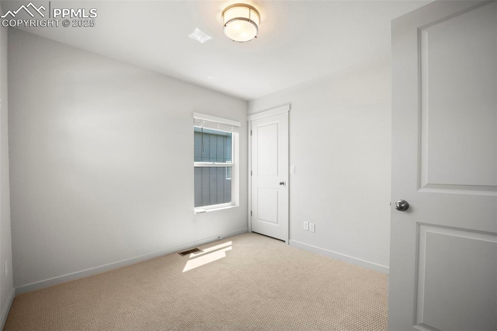 Image 11 of 29: Bedroom