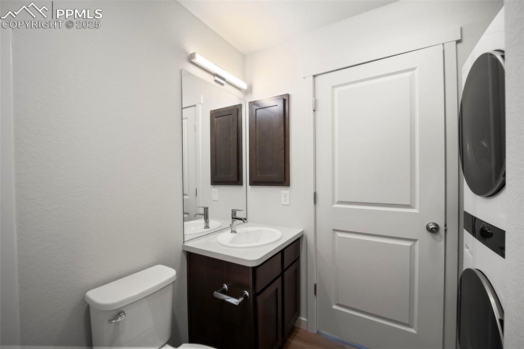 Image 15 of 29: Bathroom