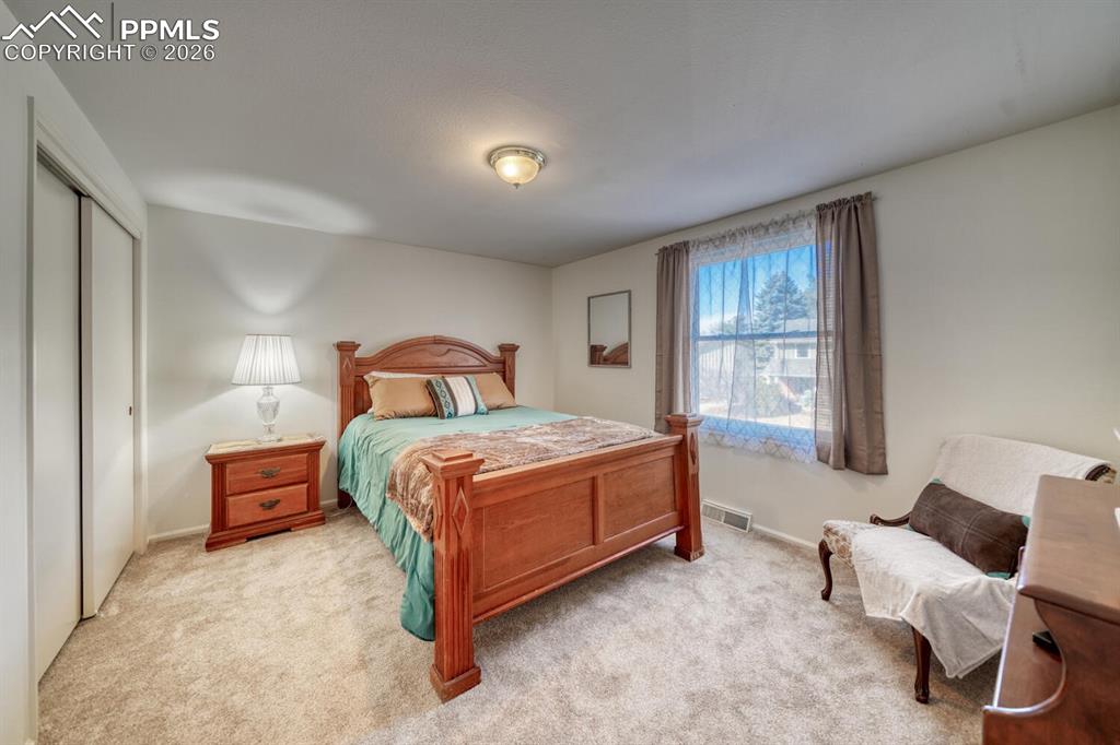 Image 28 of 43: Bedroom