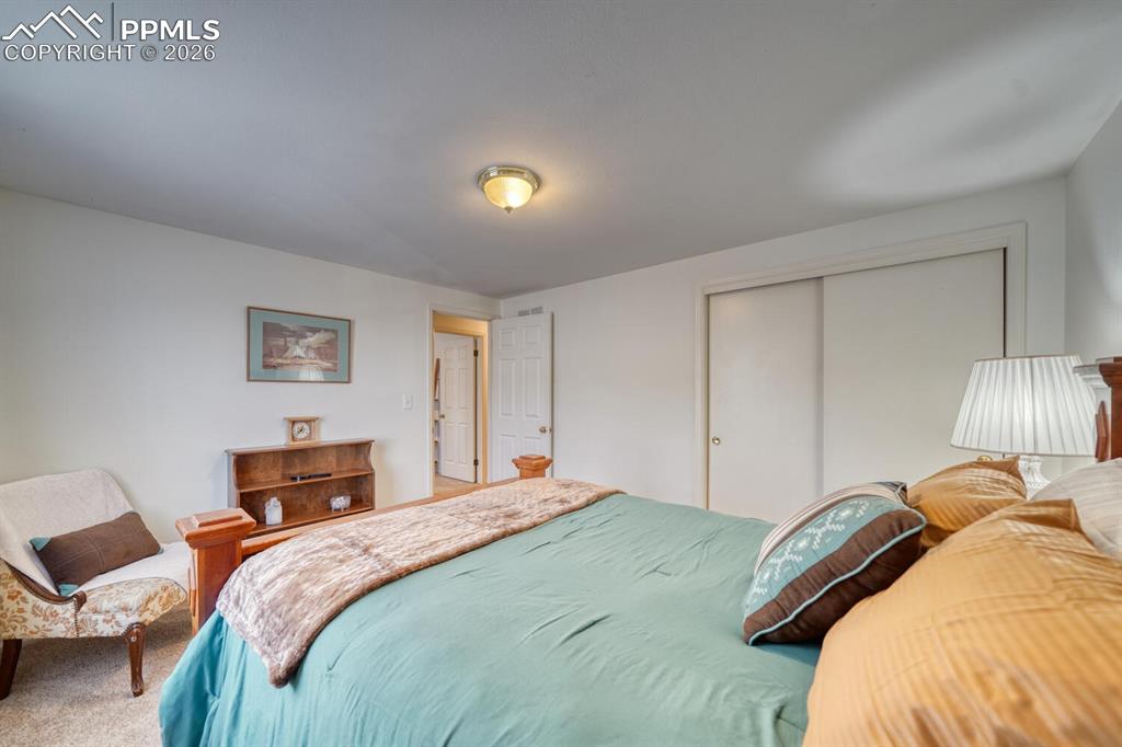 Image 29 of 43: Bedroom