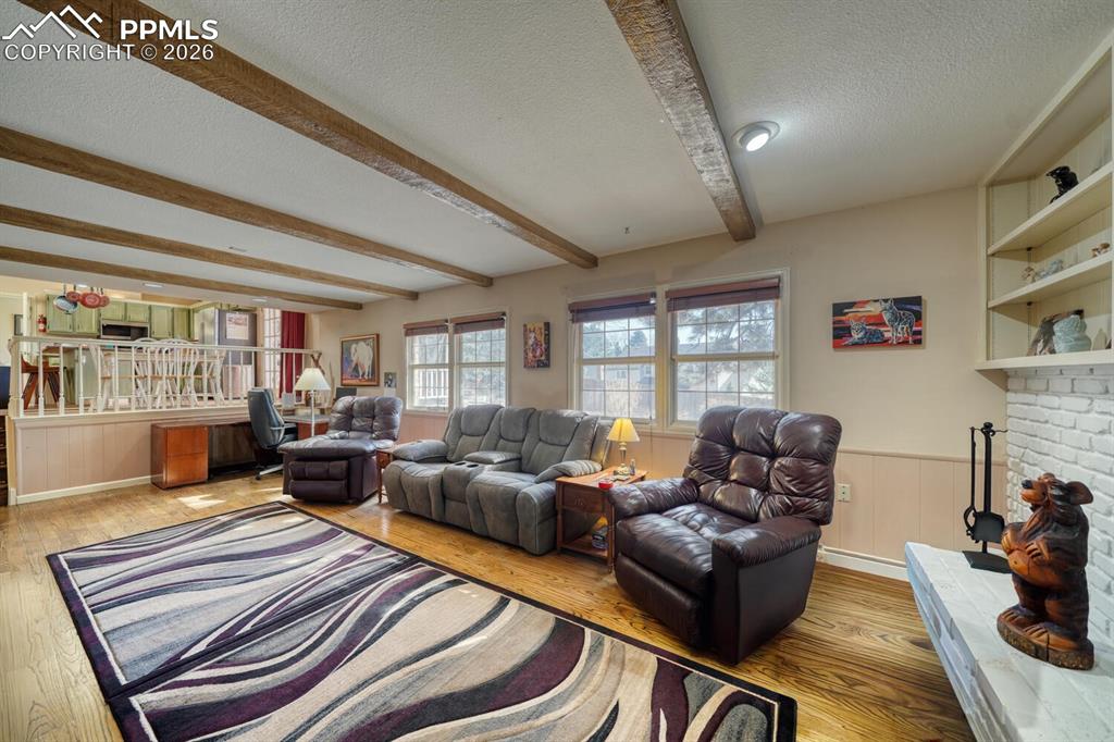 Image 8 of 43: Family Room