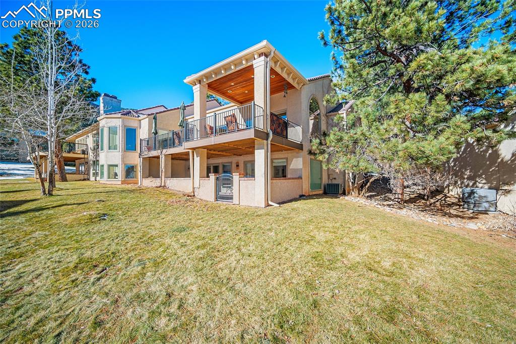 Image 46 of 50: Back of Structure