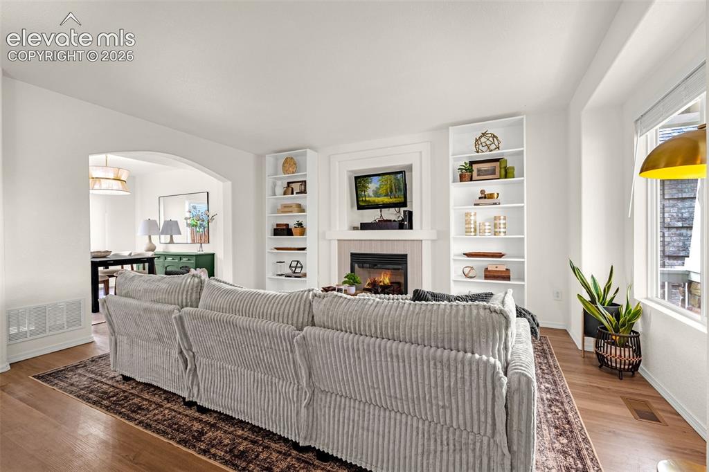 Image 6 of 44: Living Room
