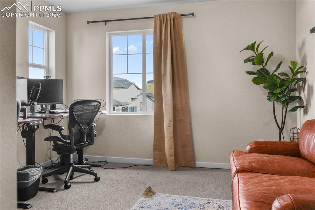 Image 19 of 30: Upstairs Bedroom #2