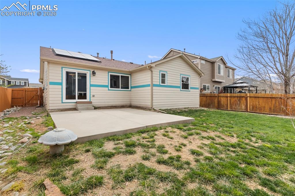 Image 21 of 21: back of home