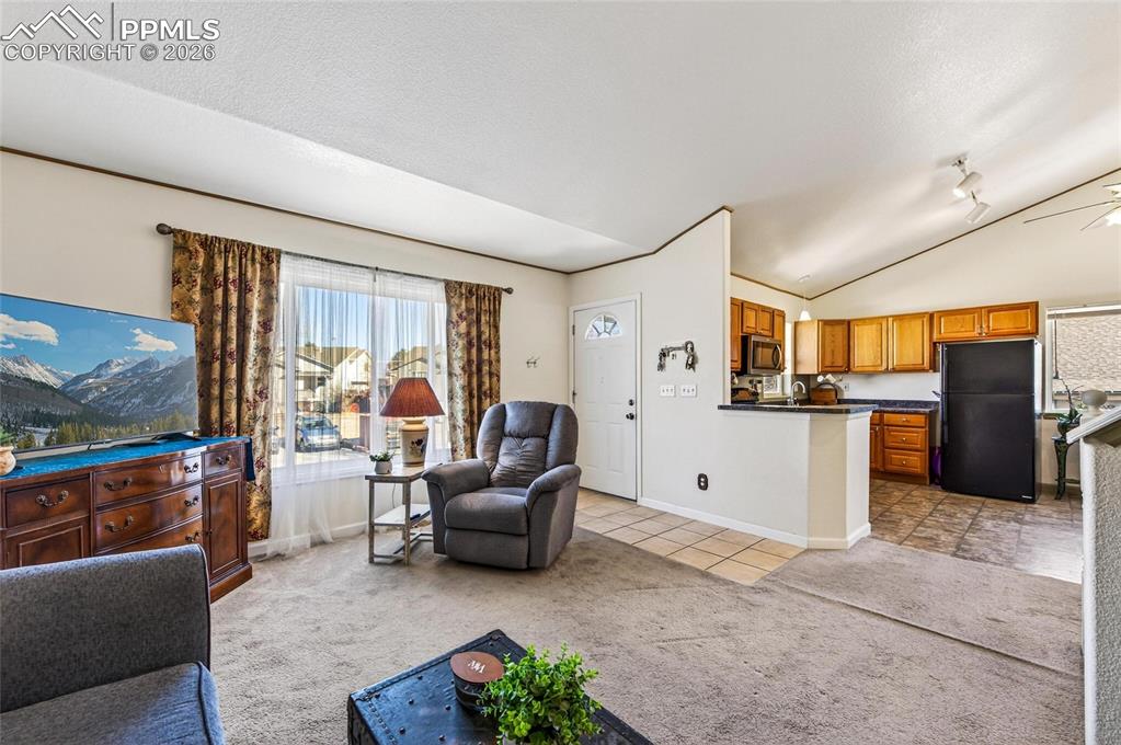 Image 4 of 28: Living Room