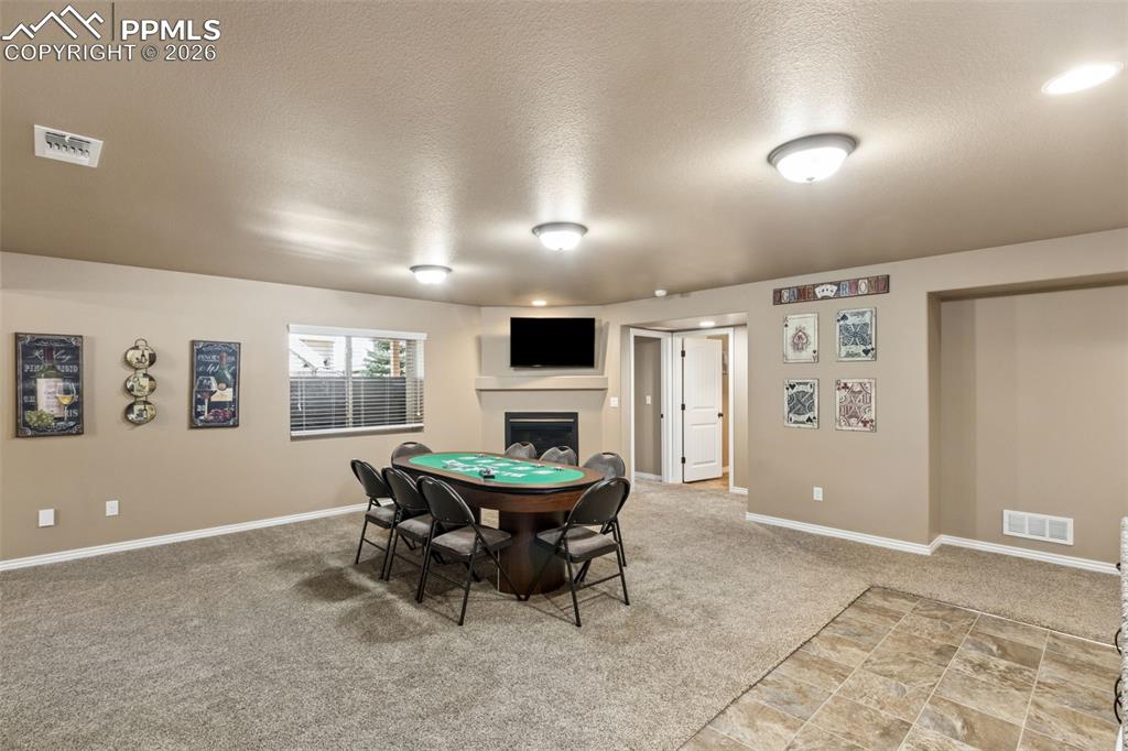 Image 23 of 49: Family Room