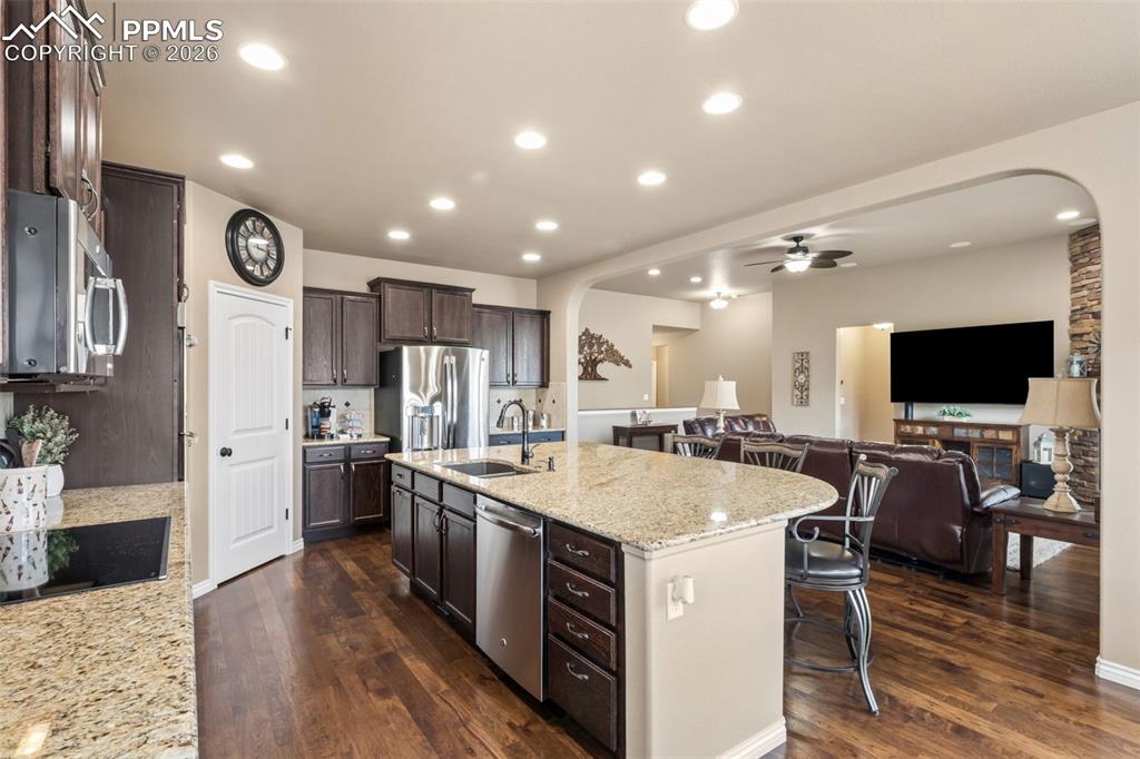 Image 8 of 49: Kitchen