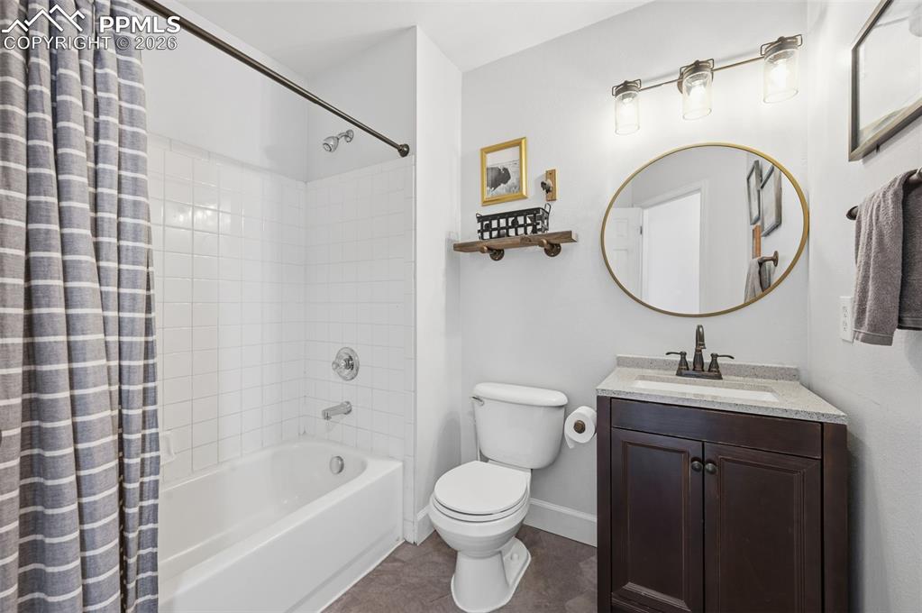 Image 28 of 50: Upper Full Bathroom