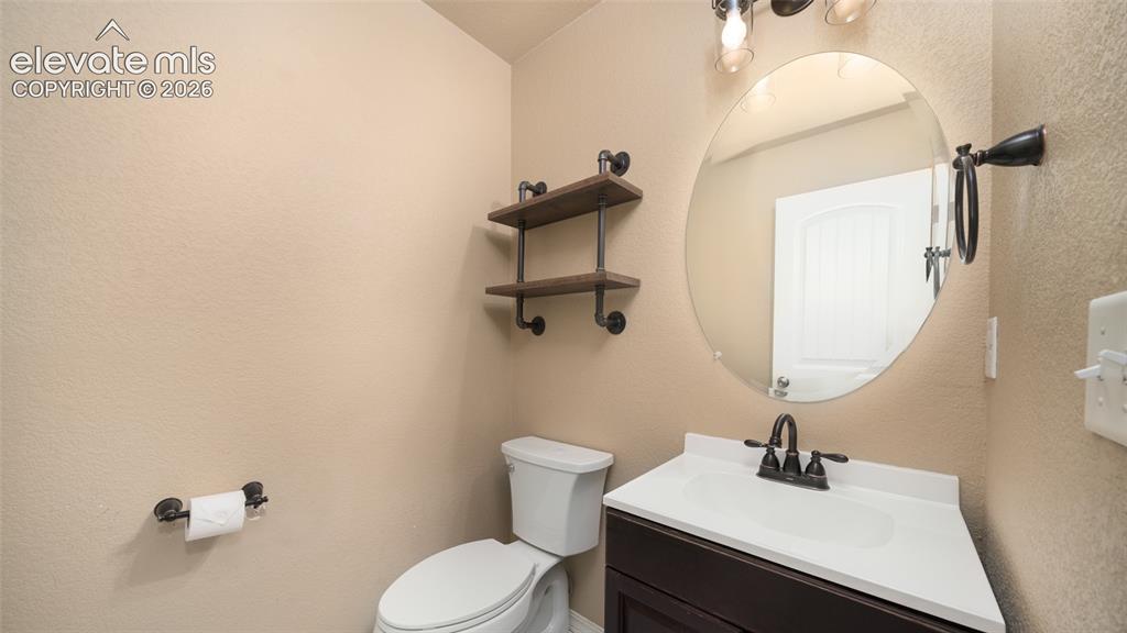 Image 12 of 29: Bathroom