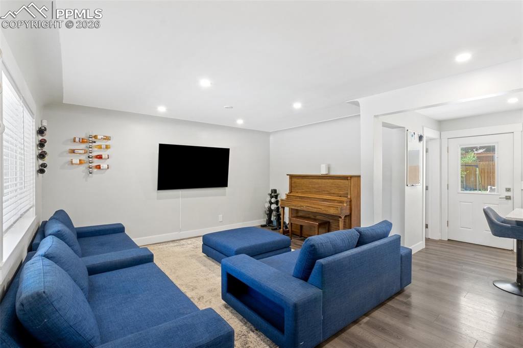 Image 8 of 35: Living Room