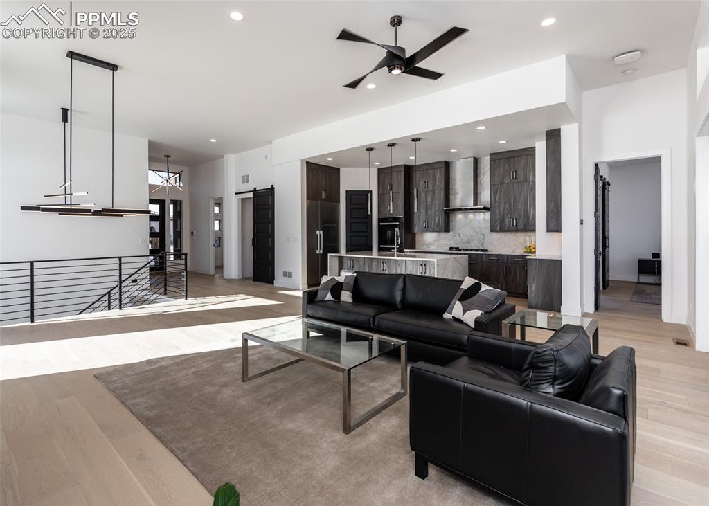 Image 10 of 50: Living Room