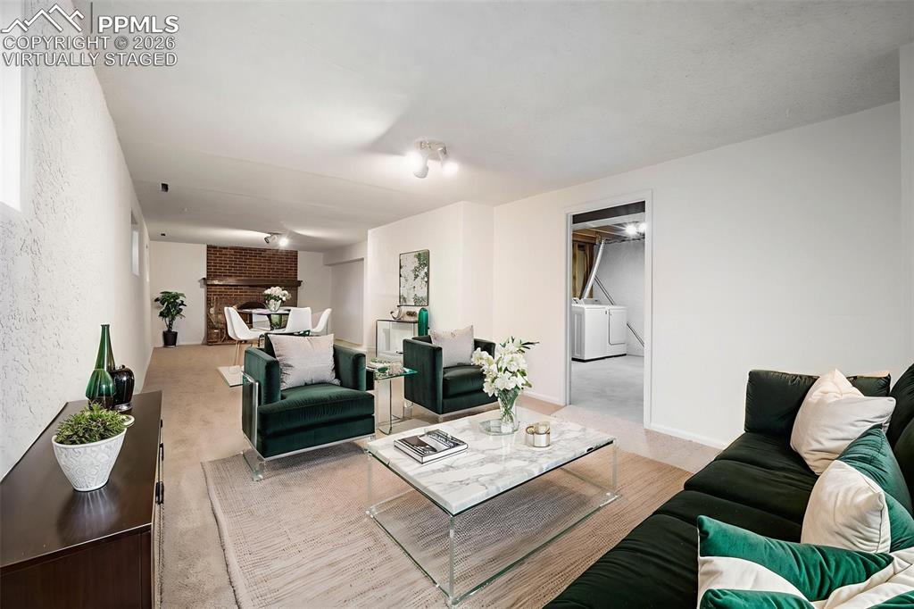 Image 23 of 44: Virtually staged