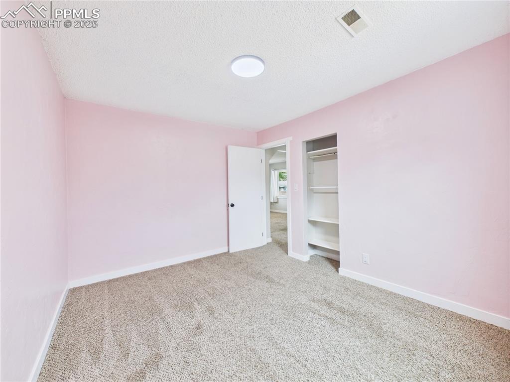 Image 17 of 37: Bedroom