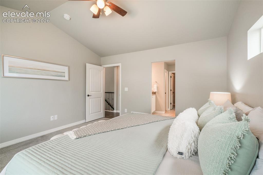 Image 23 of 49: Spacious bedroom