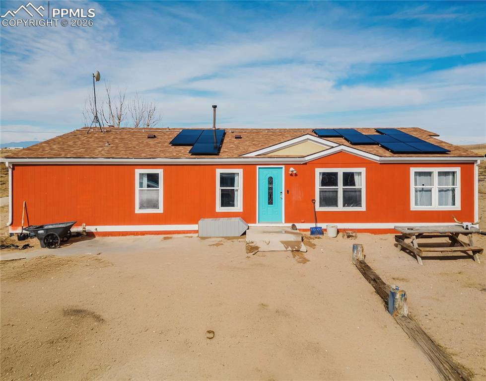 Image 1 of 22: Front of Structure