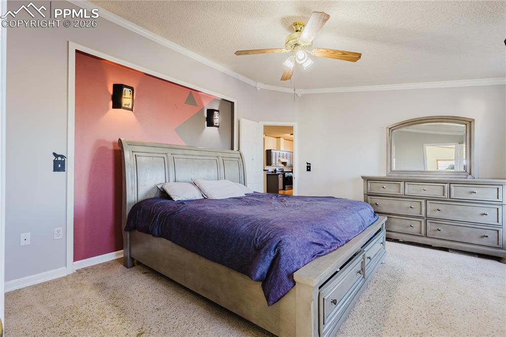 Image 8 of 22: Bedroom