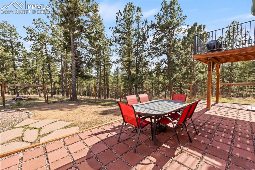 Image 31 of 47: Patio